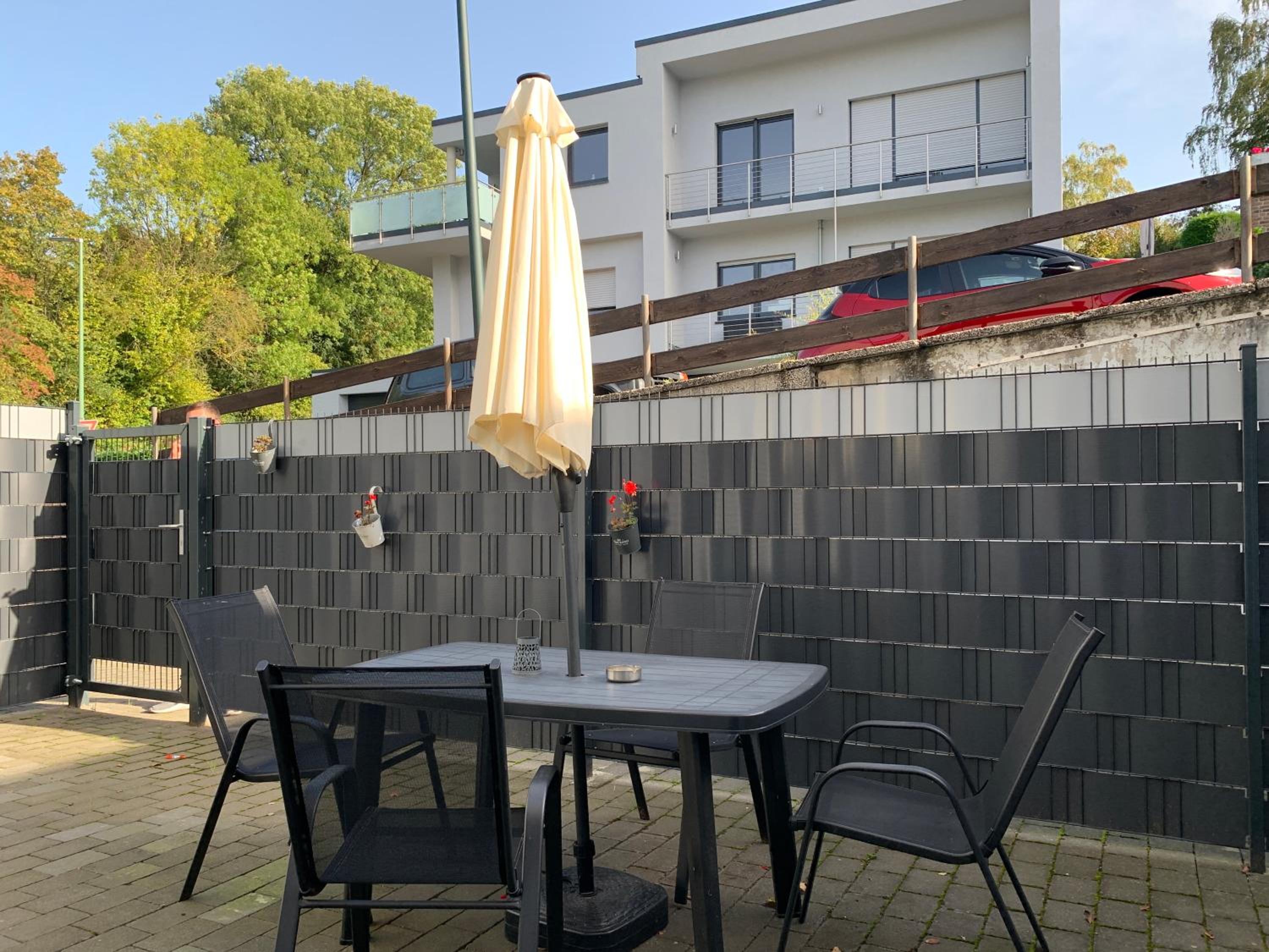 XXL Ferienwohnung 100 qm auch als Monteur Unterkunft nutzbar, Stolberg - Aachen