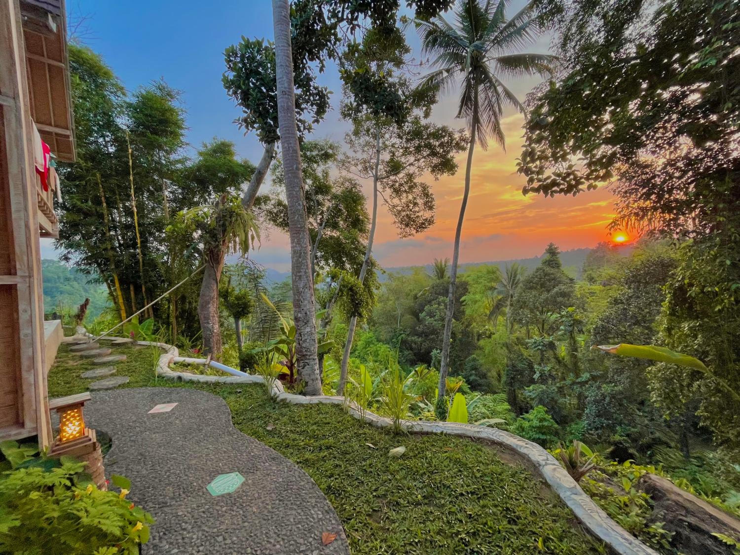Kalamanthana Bali - Nature with Modern Comfort view 4