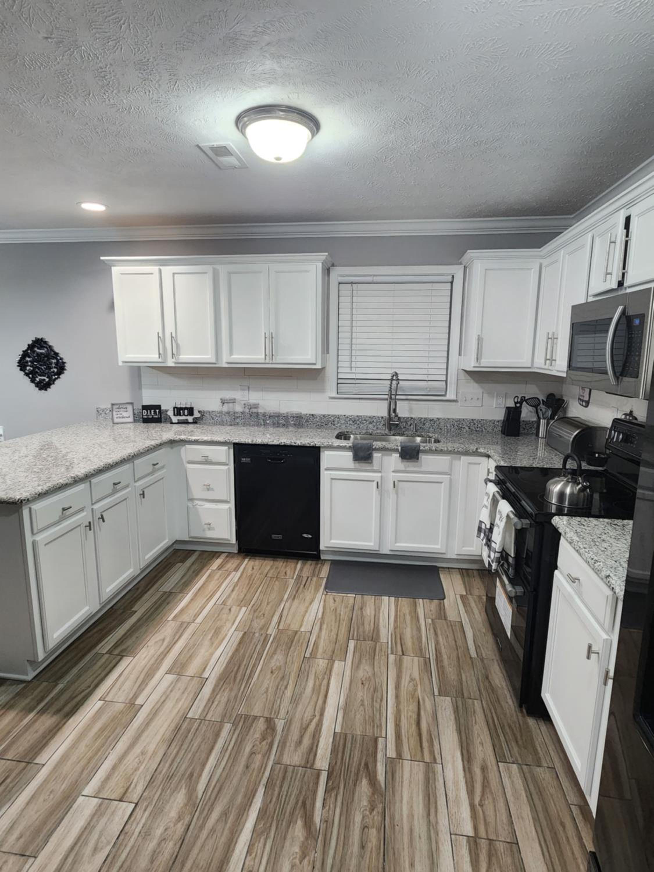 Home Away From Home (Near Airport) - Property Image 14