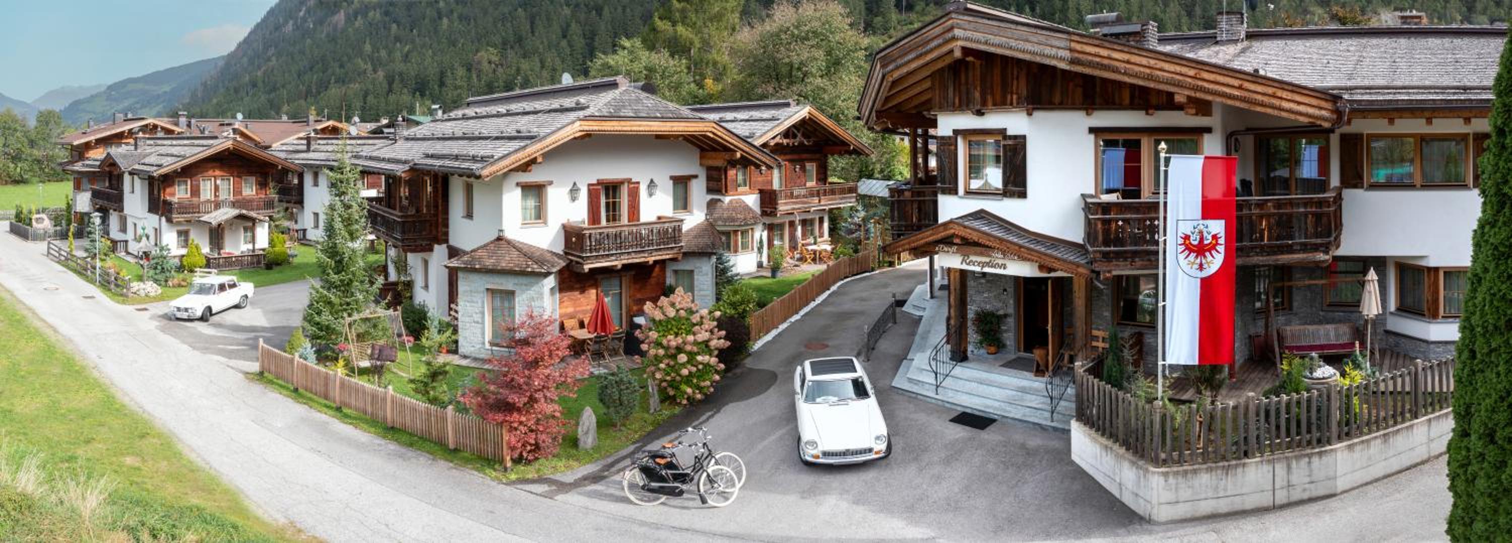 S'Dörfl Chalets view 3