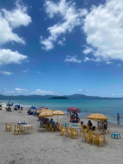 AP PRAIA DE CANASVIEIRAS ÓTIMA LOCALIZAÇÃO