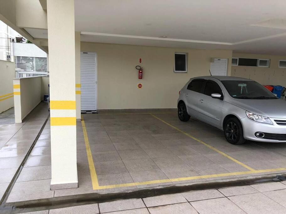 AP PRAIA DE CANASVIEIRAS ÓTIMA LOCALIZAÇÃO