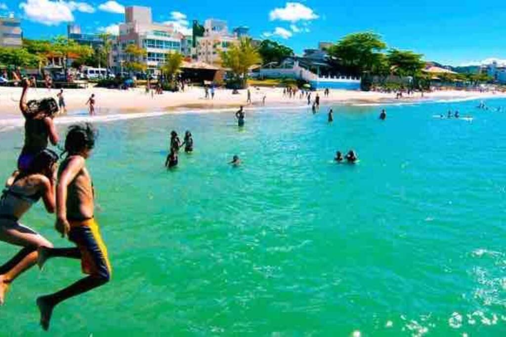AP PRAIA DE CANASVIEIRAS ÓTIMA LOCALIZAÇÃO