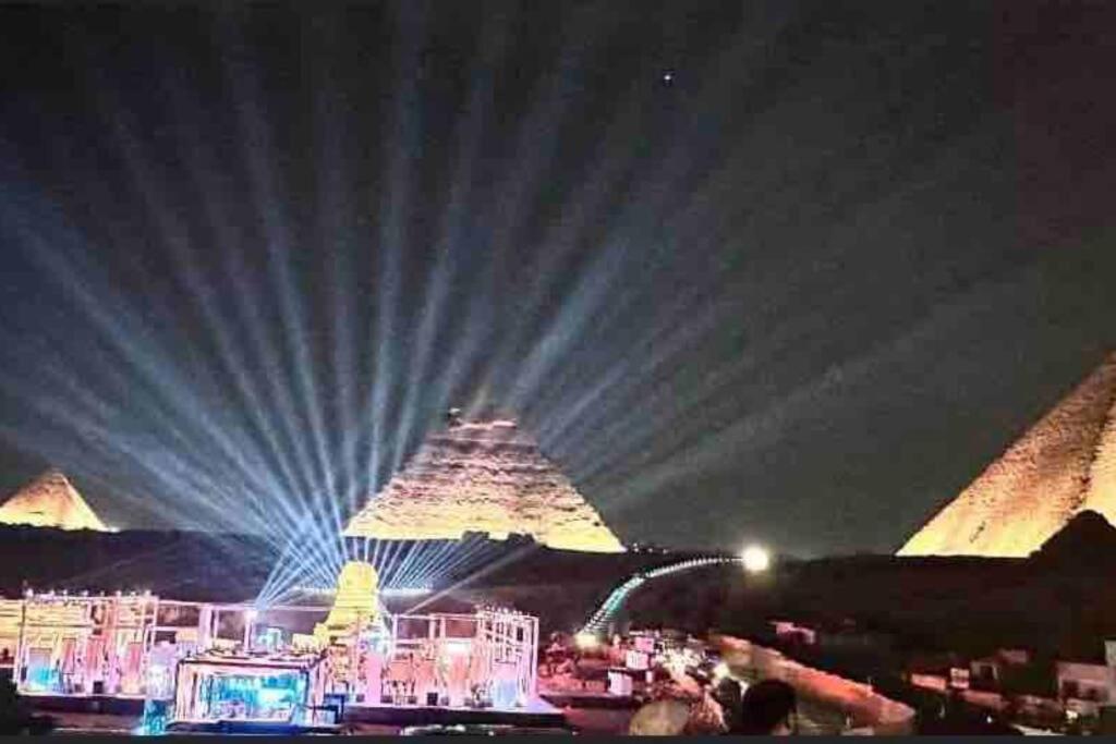 Modern 3BR Full pyramids view Apartment & Free Roof Acsess