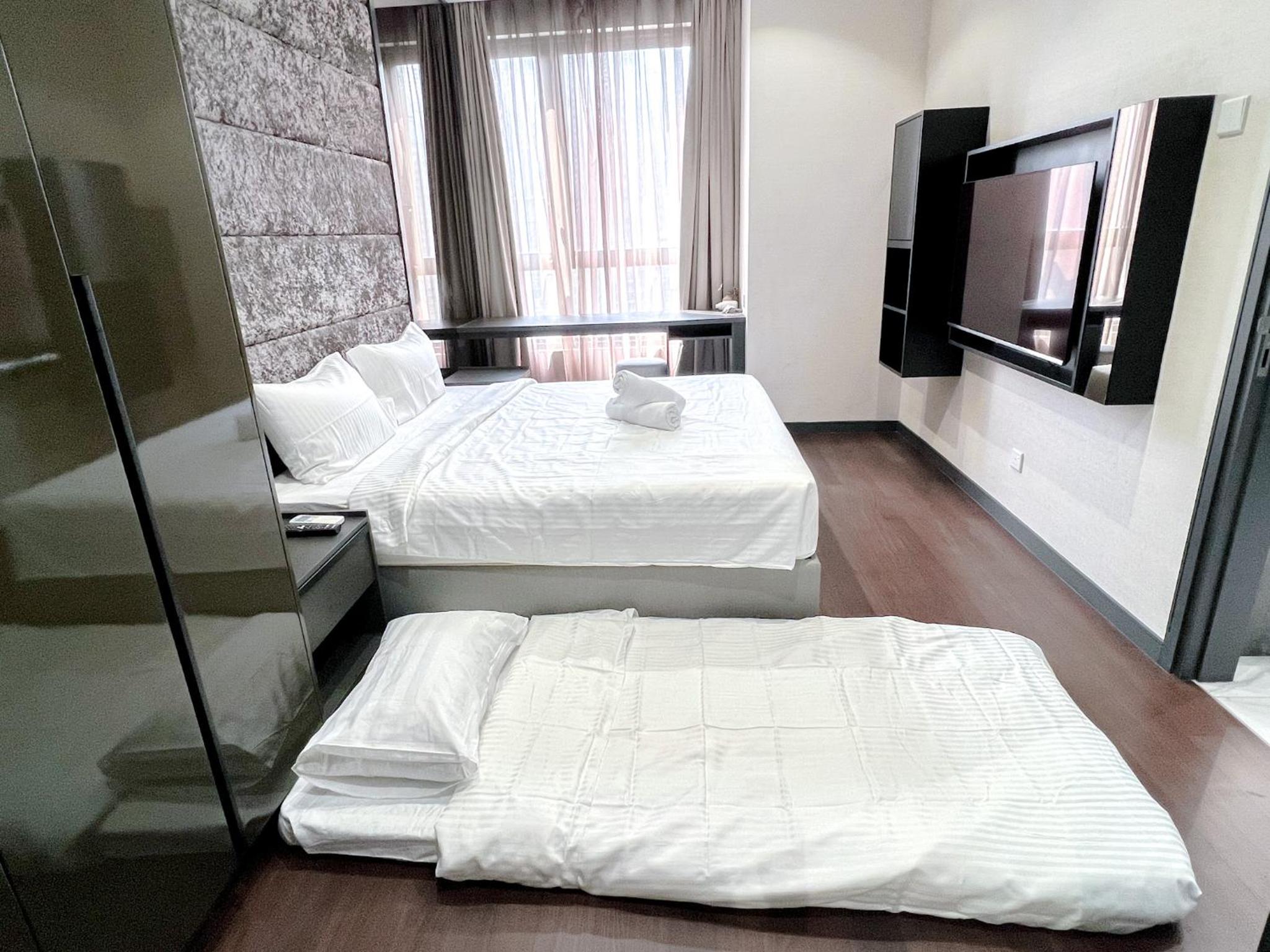 8 Kia Peng Residence Kuala Lumpur, Pavillion by Scape Stay