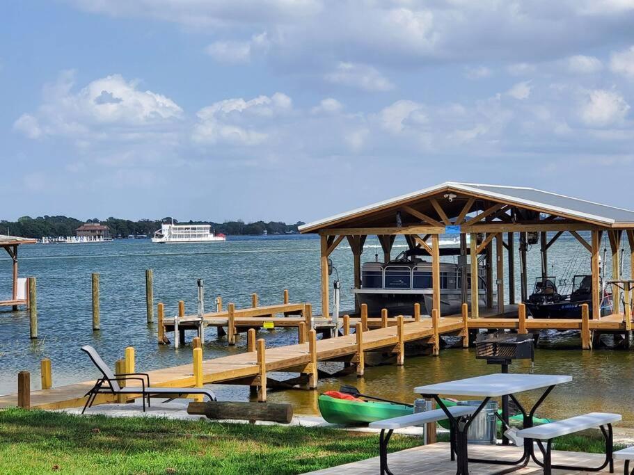 Camp St. Cabanas Unit 3 on Lake Dora view 3