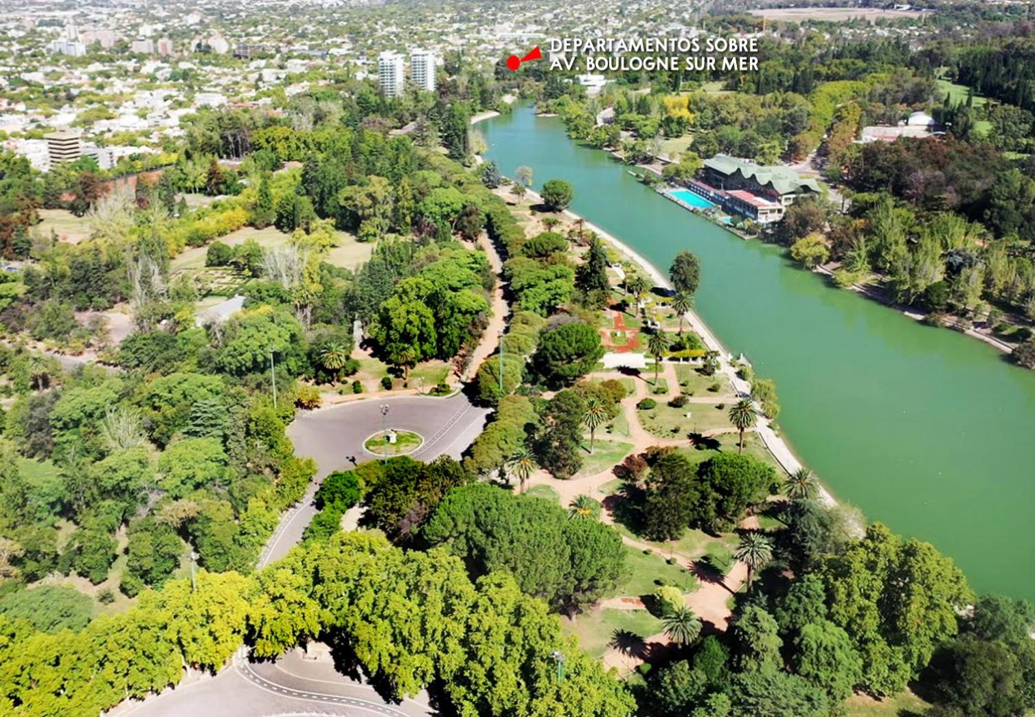 Del Parque - Dptos. frente al Parque Gral. San Martín a 100 mts del Lago