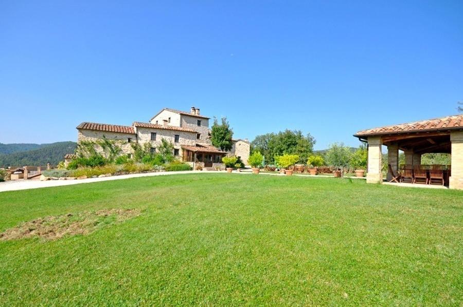 Villa Vittorio by PosarelliVillas