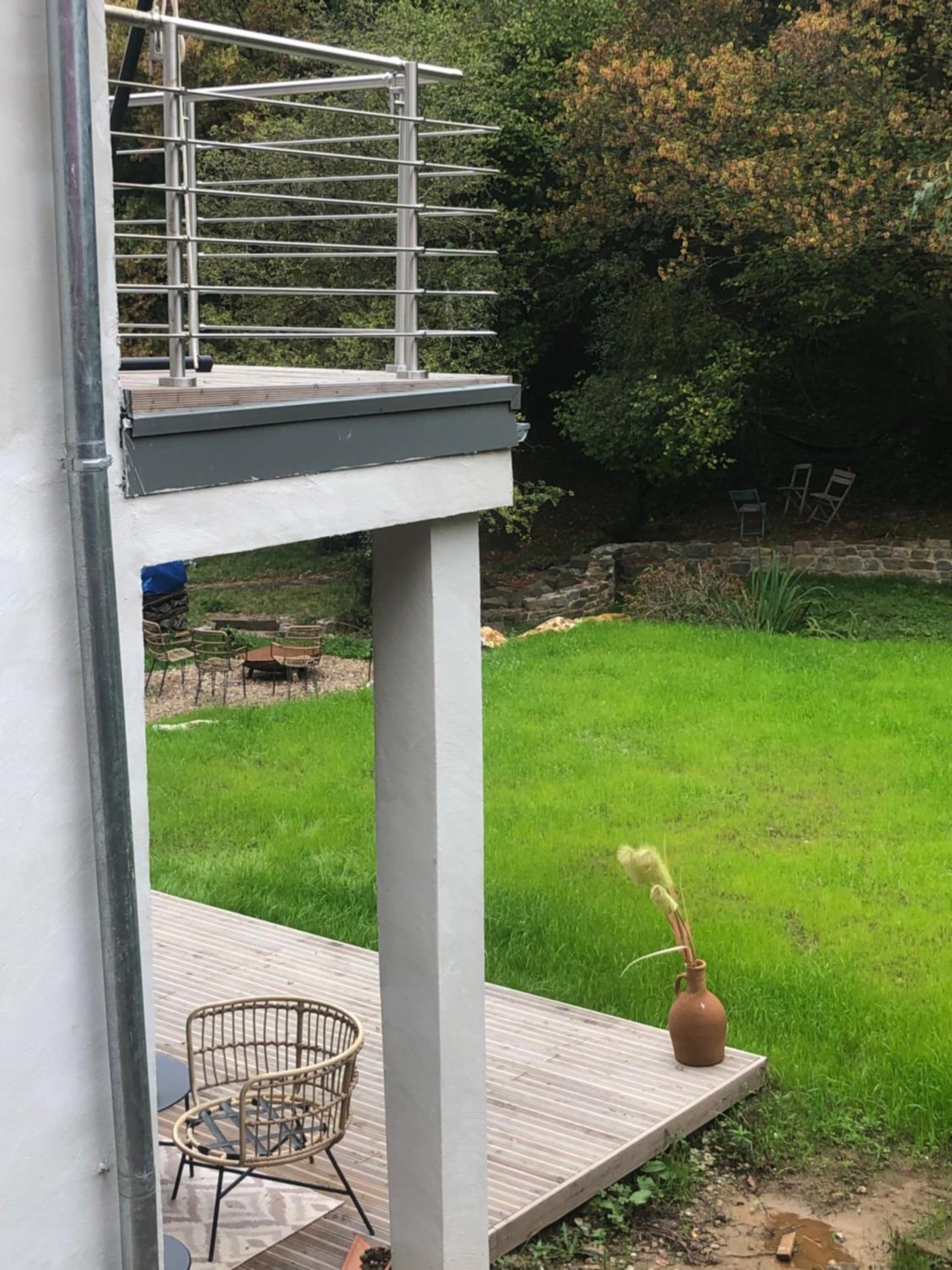 Ferienhaus Waldbaden im Nationalpark Eifel- am Bach