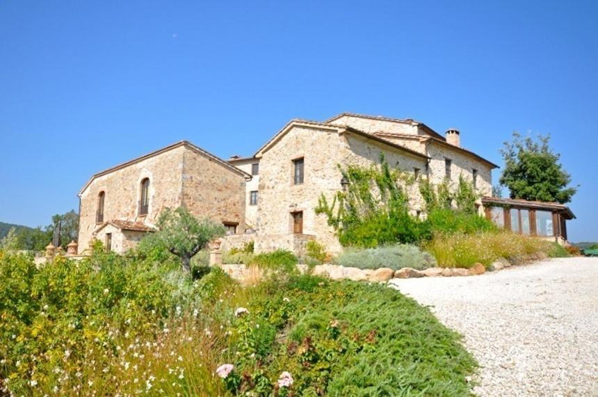 Villa Vittorio by PosarelliVillas