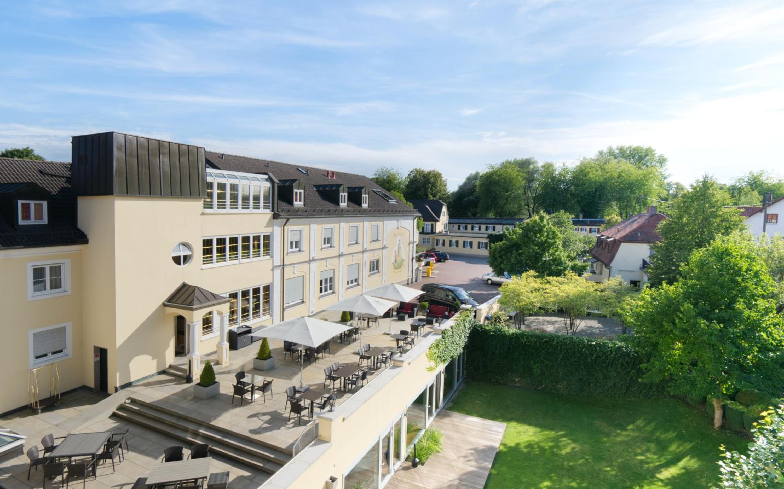 Hotel am Schlosspark Zum Kurfürst - Image 1