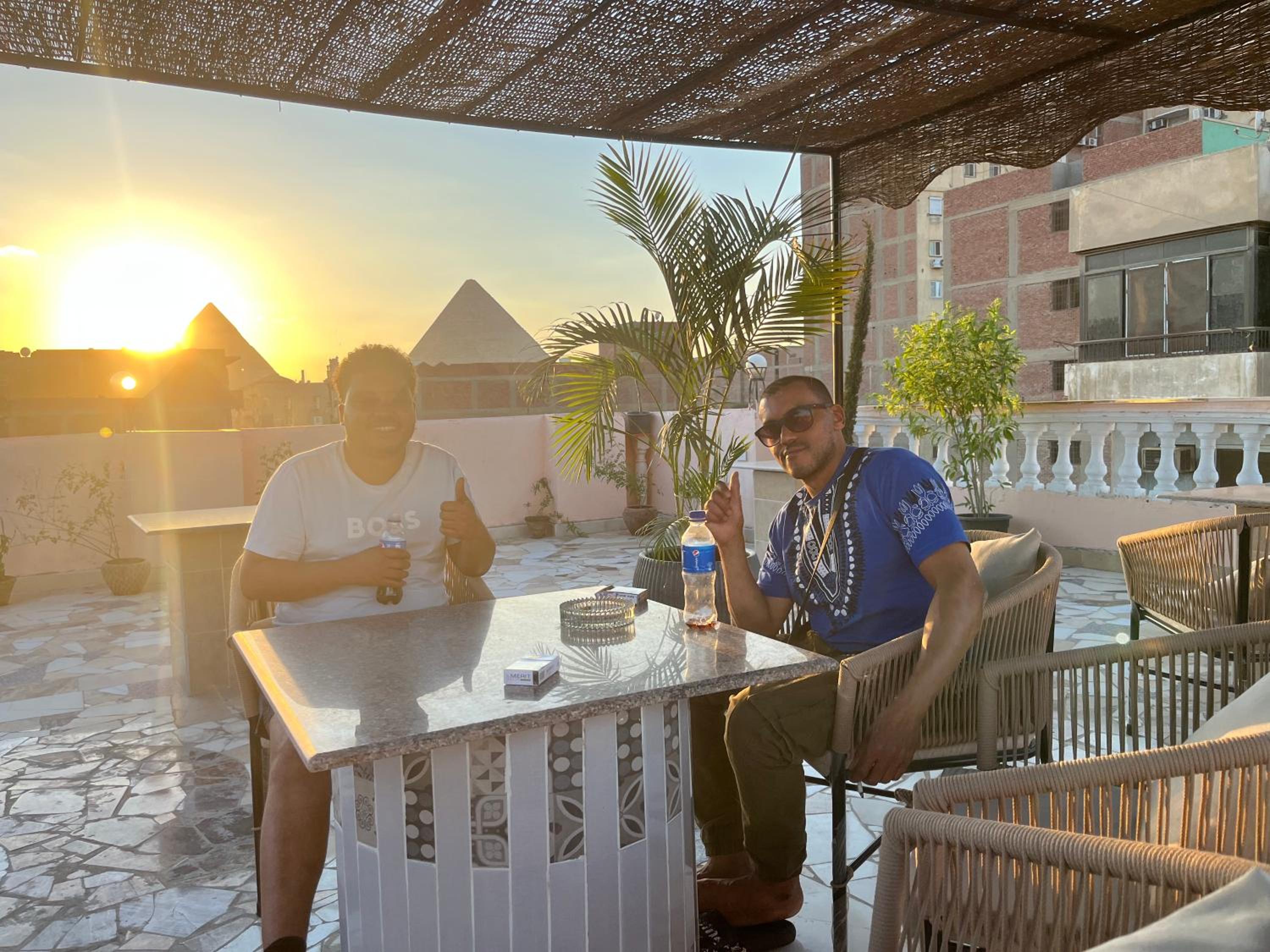 Badr pyramids inn