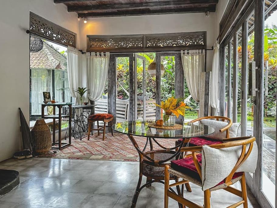 Romance@GANESH Ubud Entire Villa - Private Pool view 2