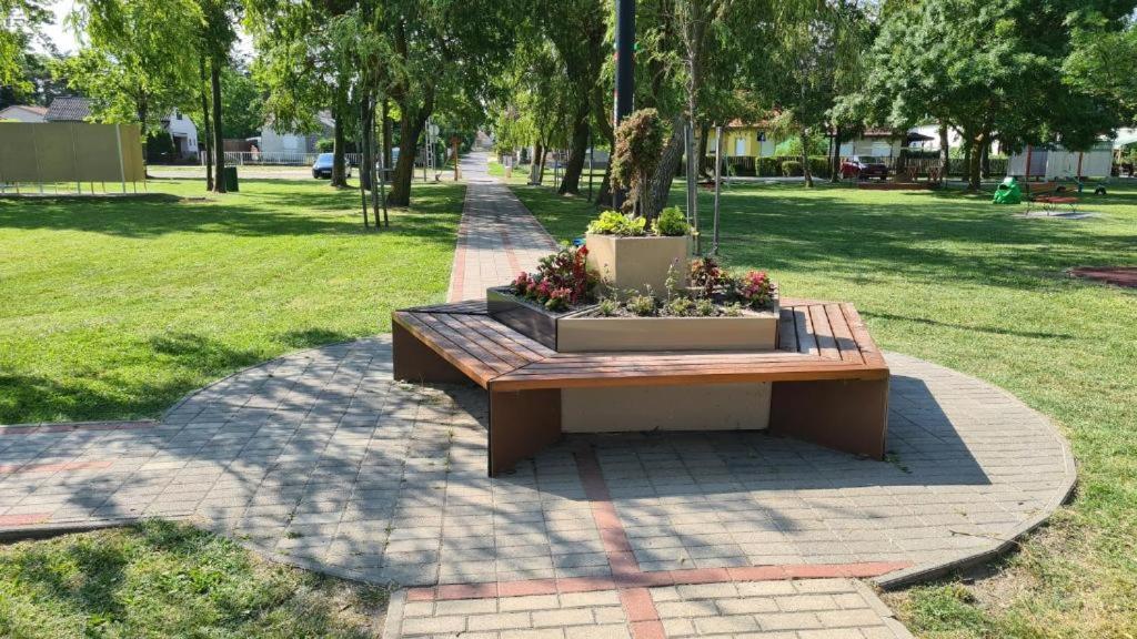 EGRI Apartmanház