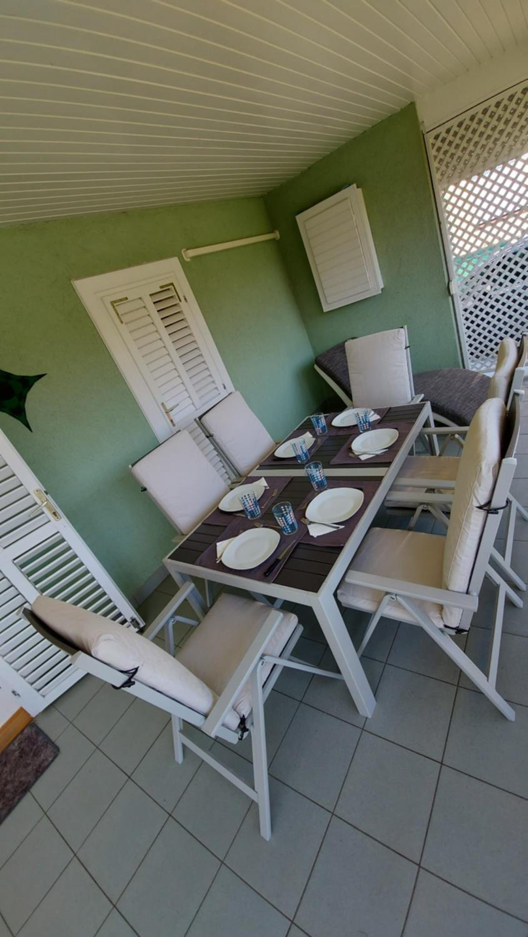 EGRI Apartmanház