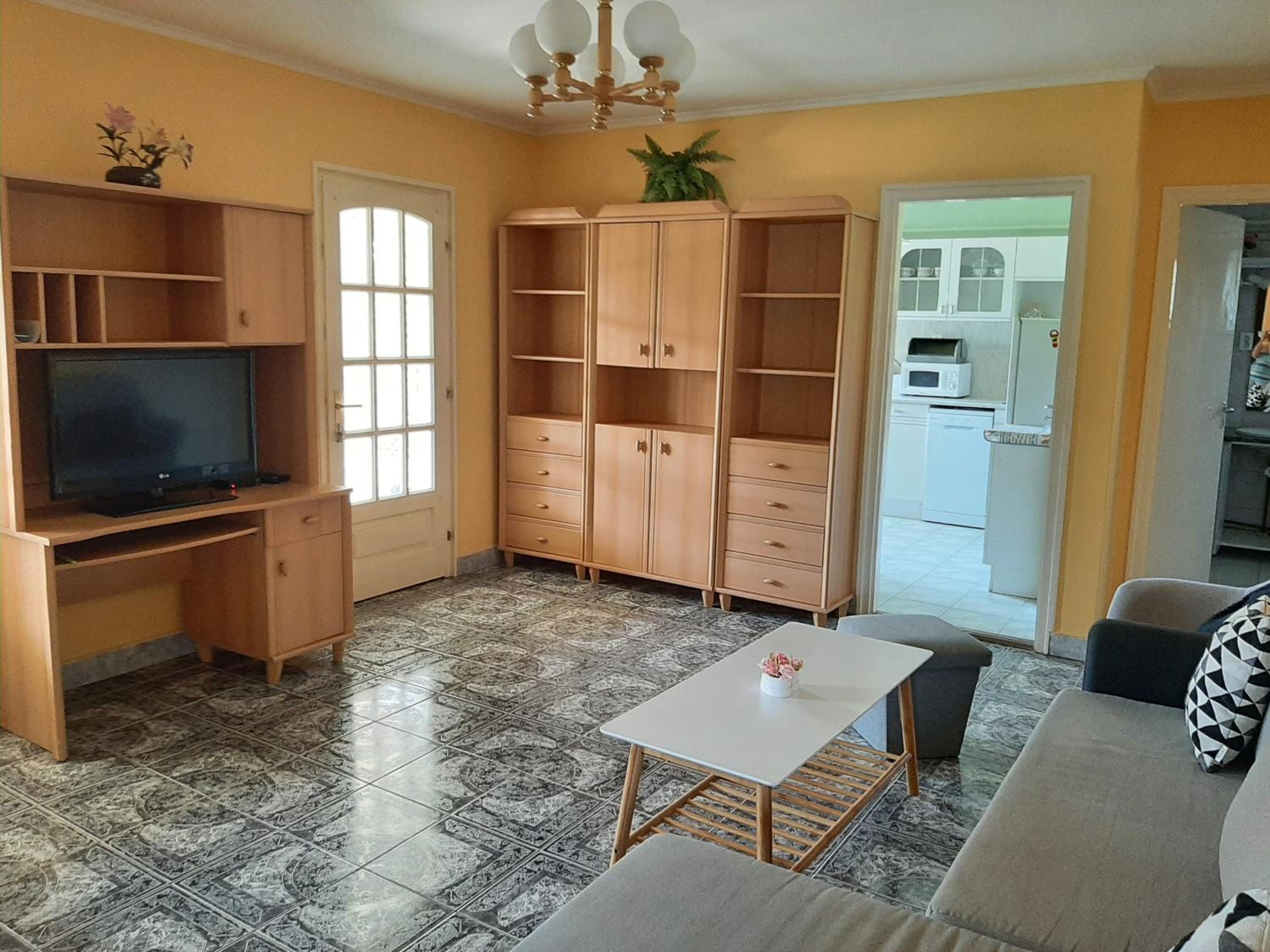 EGRI Apartmanház