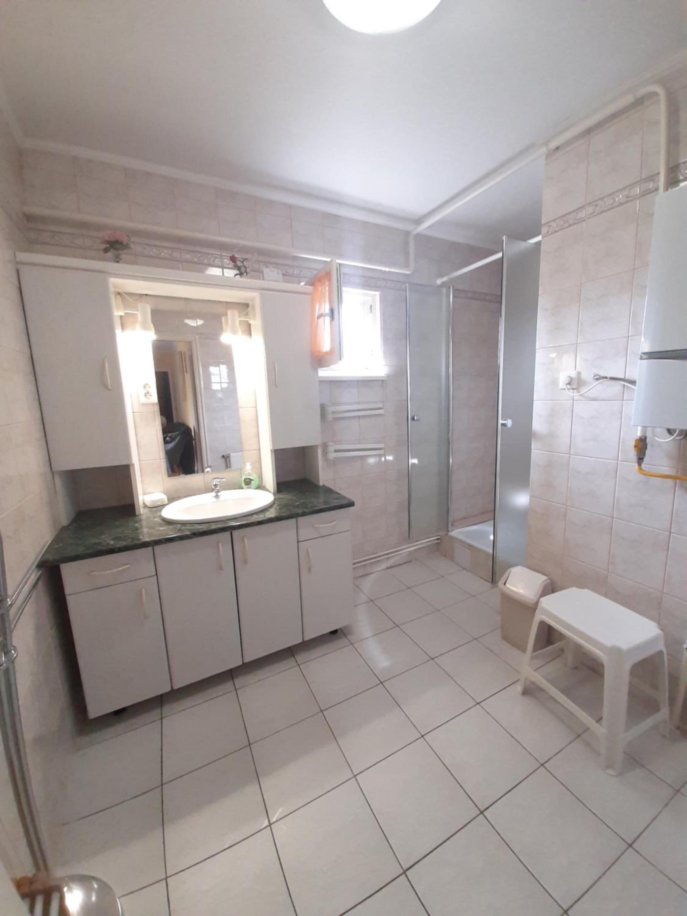 EGRI Apartmanház