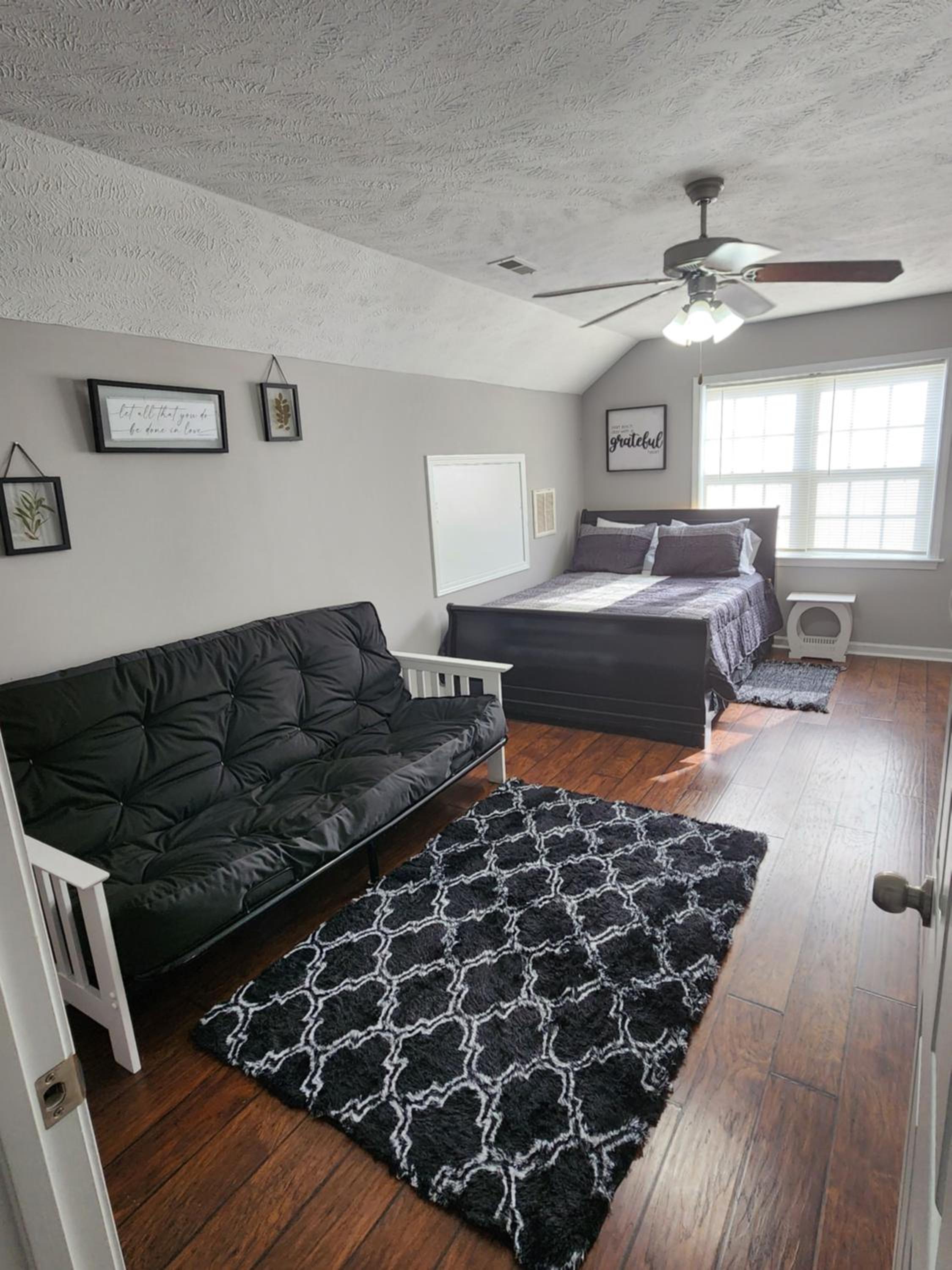 Home Away From Home (Near Airport) - Property Image 15