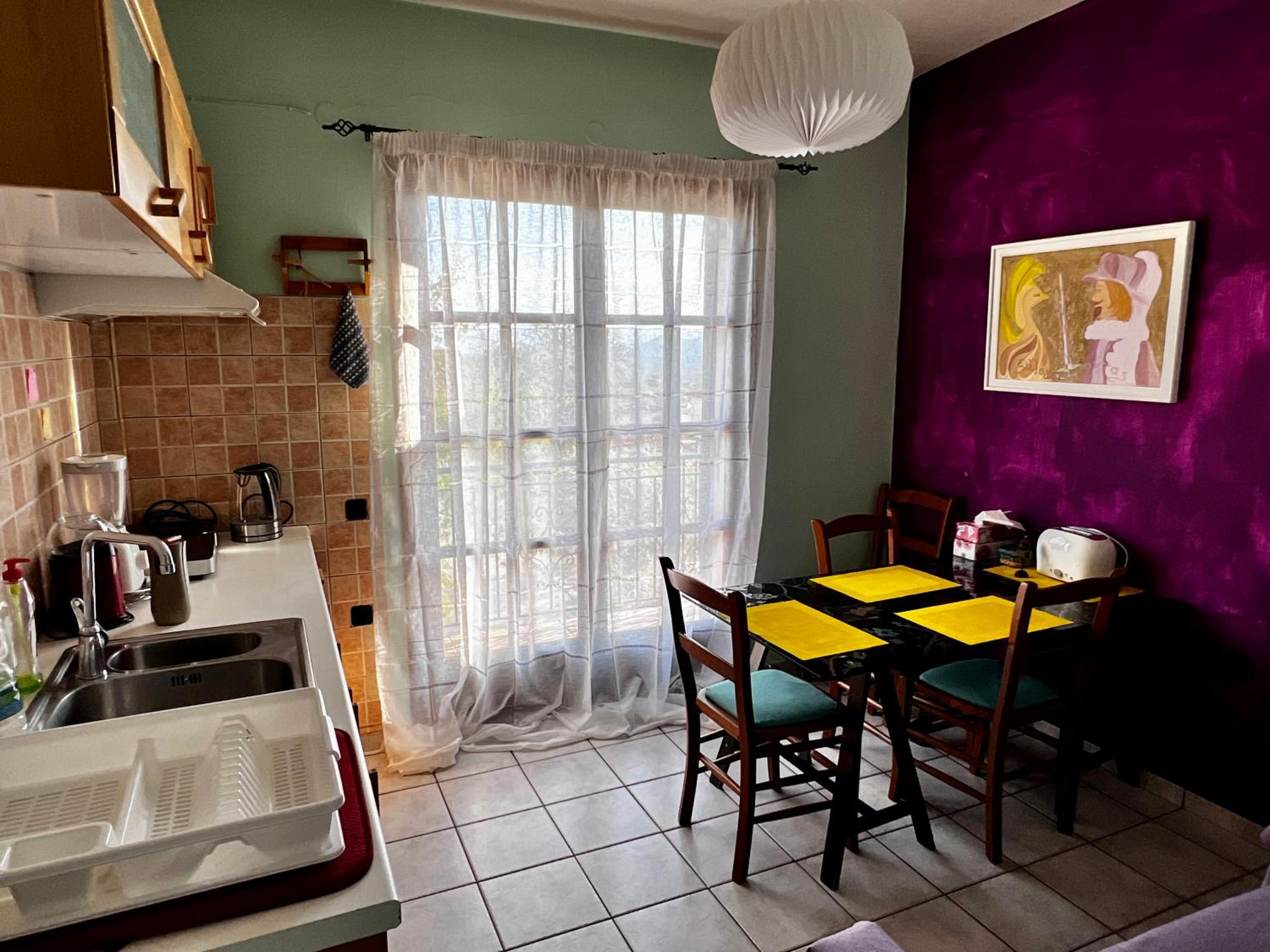 Sunny house at ancient Mycenae, close to Nafplio!