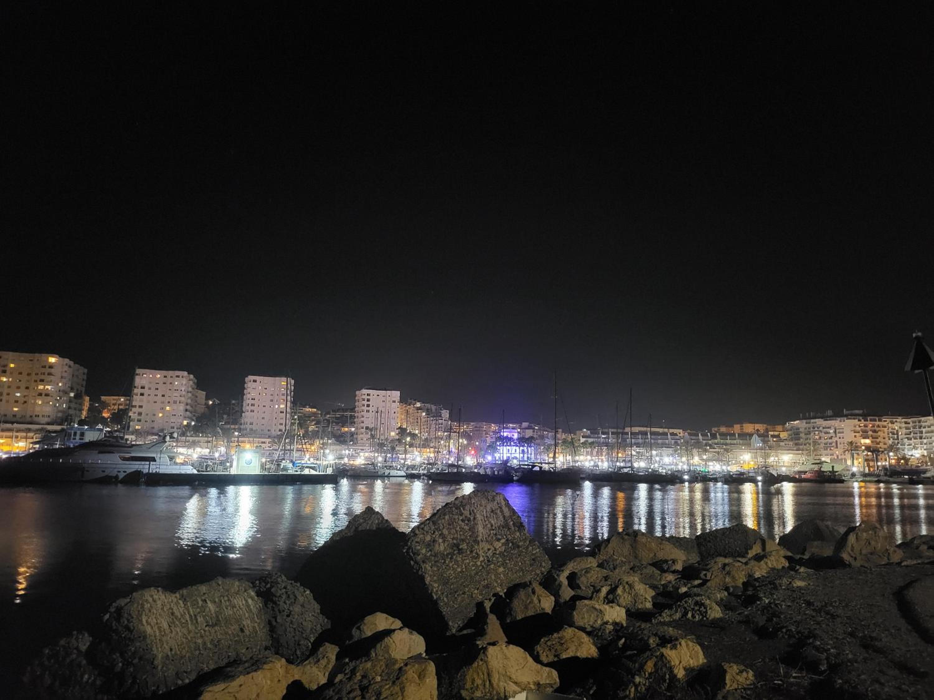 Beach Bungalow Port,free parking view 5
