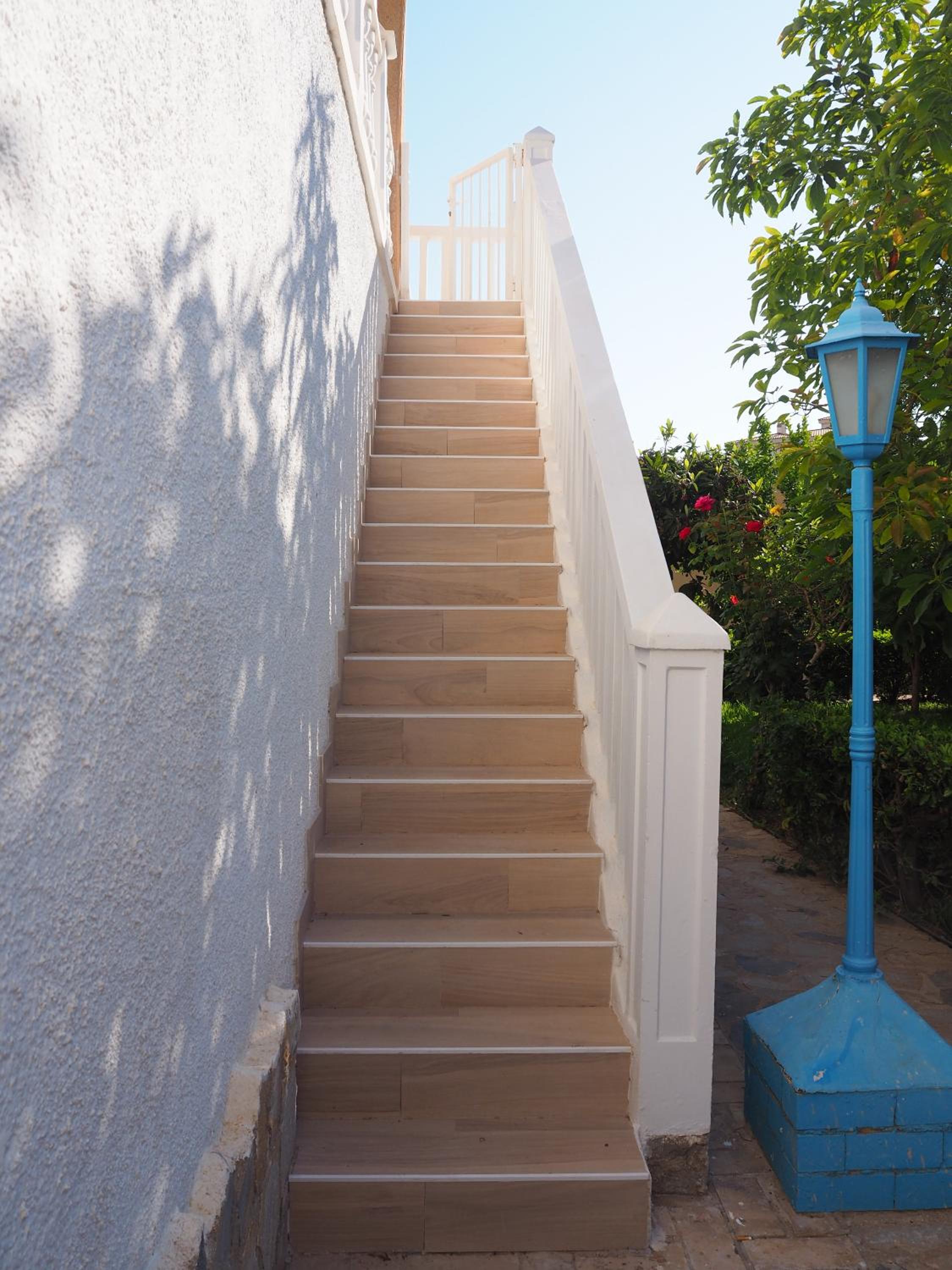 Casa Narú Albir, duplex appartement met ruim terras en buitenkeuken
