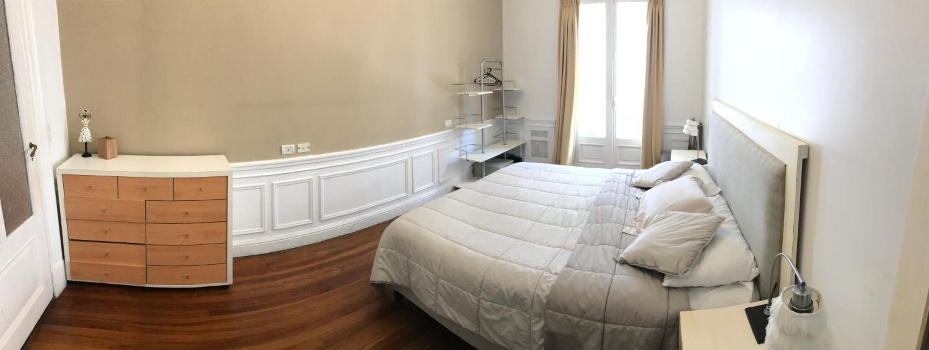 Spacious 2BR Historic Apartment Executive Ready Fast WiFi