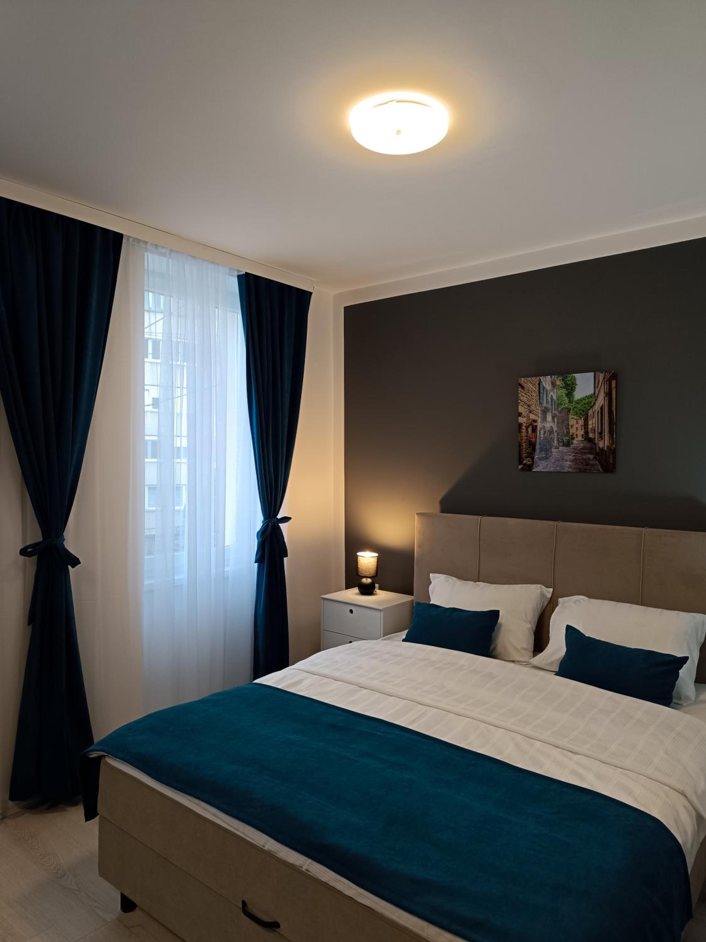 Apartments Ajša