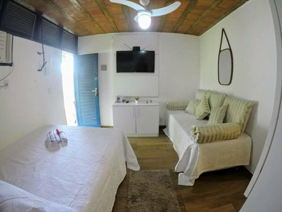 Loft em condomínio com piscina em Cabo Frio