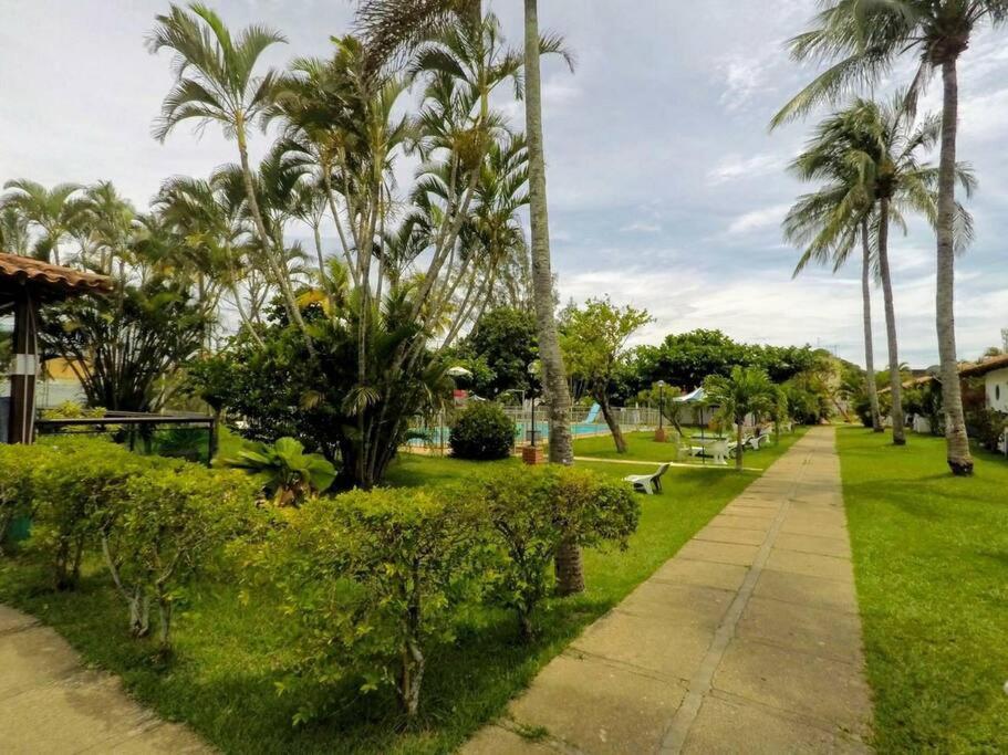 Loft em condomínio com piscina em Cabo Frio