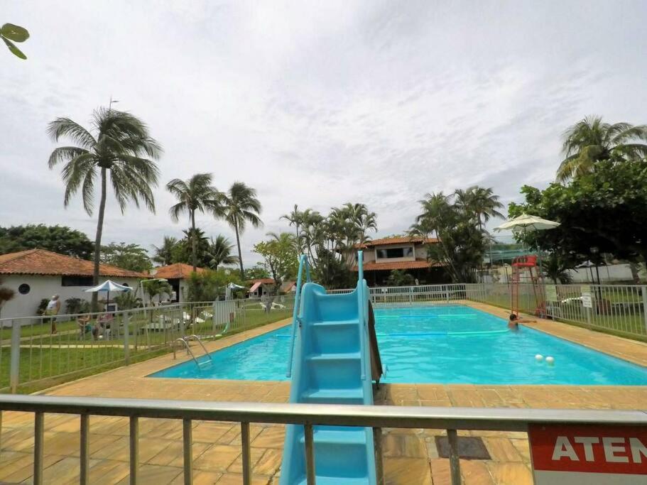 Loft em condomínio com piscina em Cabo Frio
