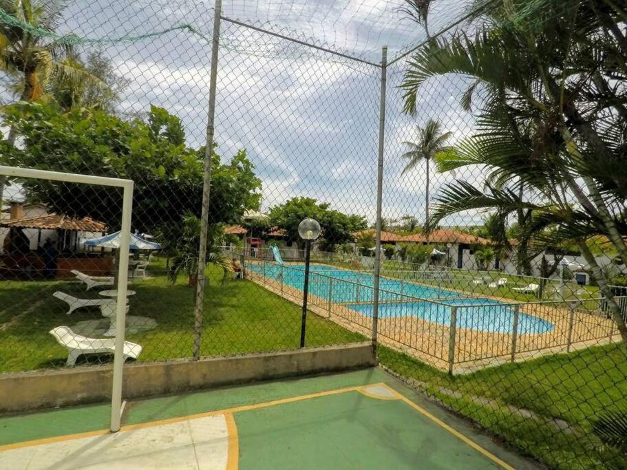 Loft em condomínio com piscina em Cabo Frio