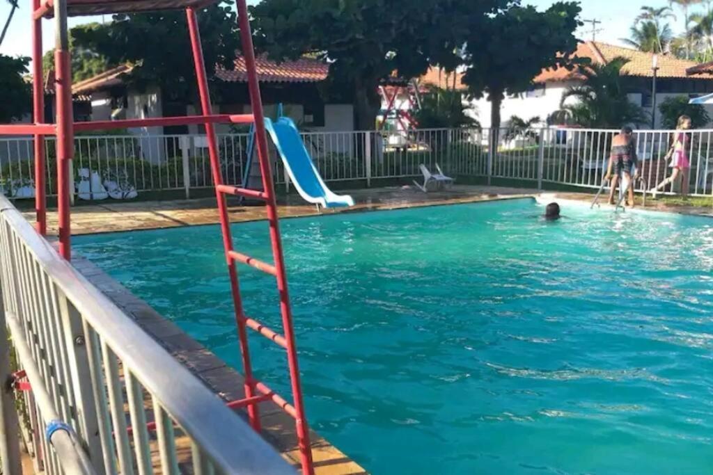 Loft em condomínio com piscina em Cabo Frio