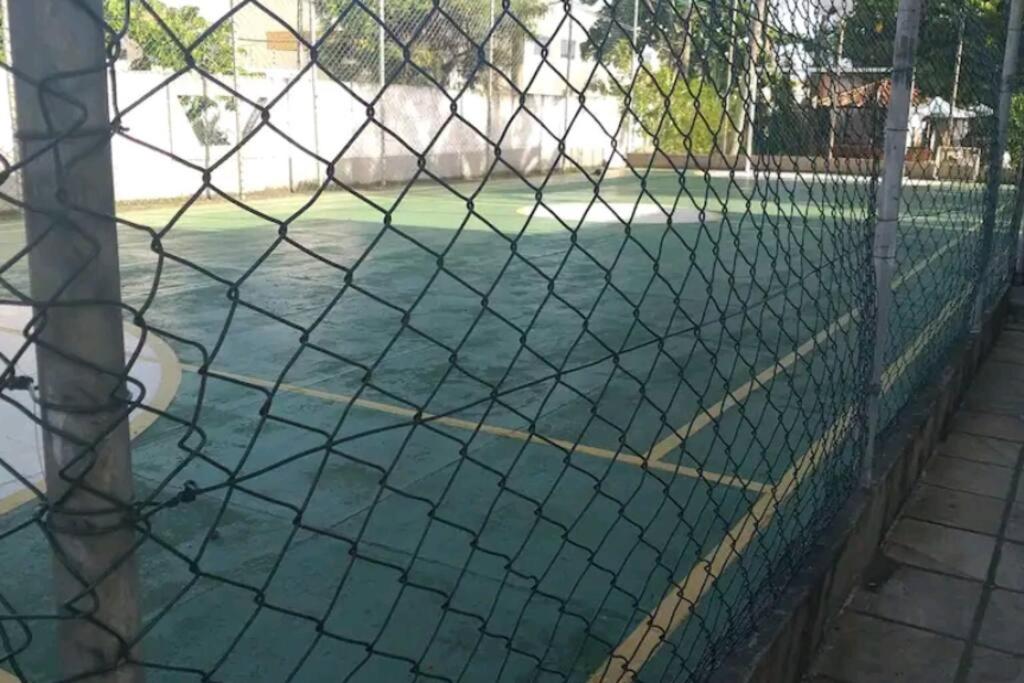 Loft em condomínio com piscina em Cabo Frio
