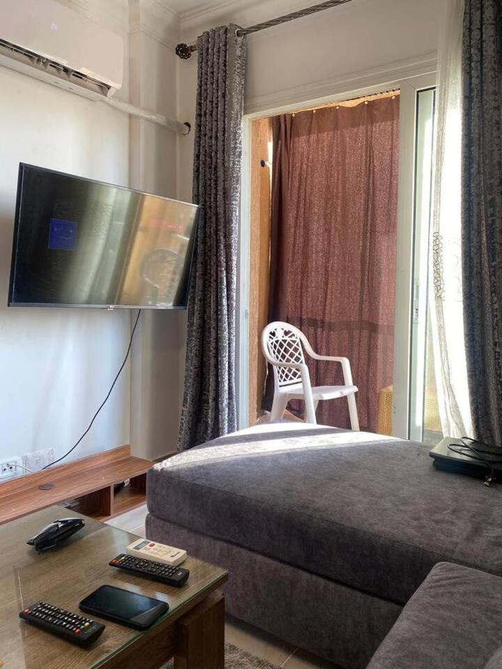 New and comfortable apt in madinaty compound