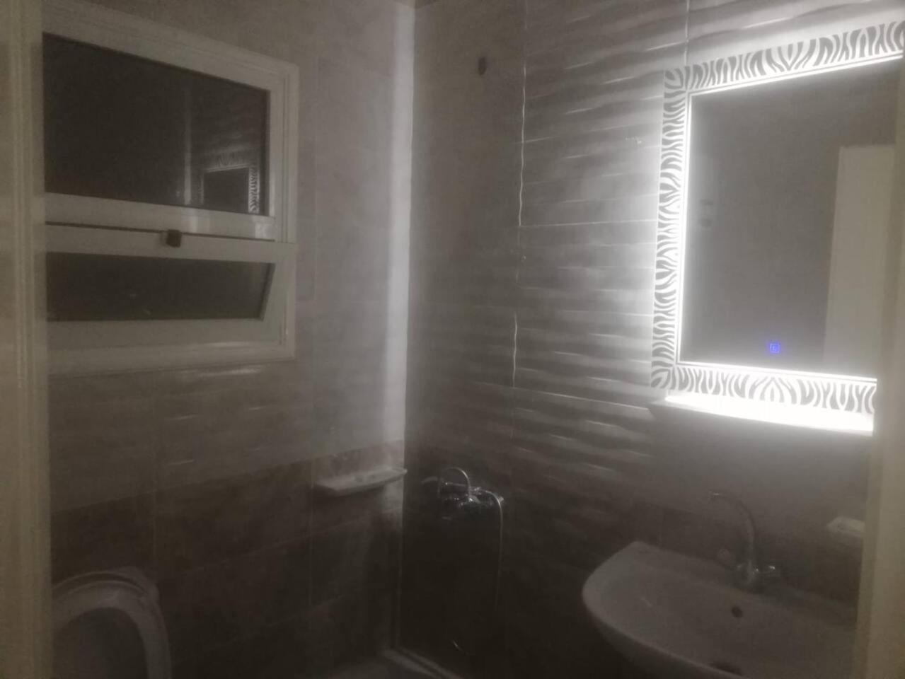 New and comfortable apt in madinaty compound