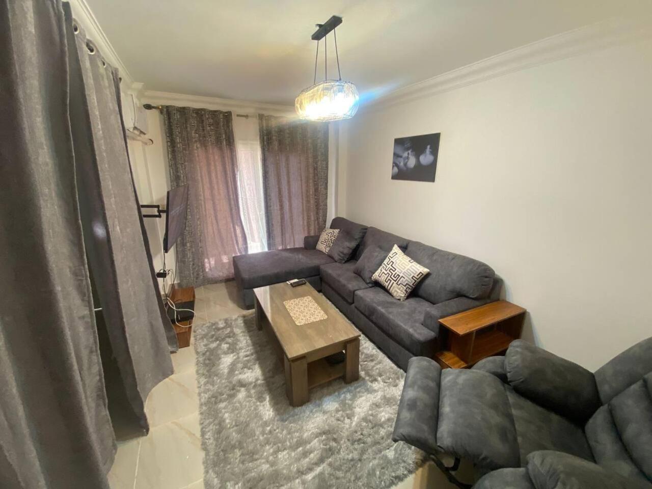 New and comfortable apt in madinaty compound