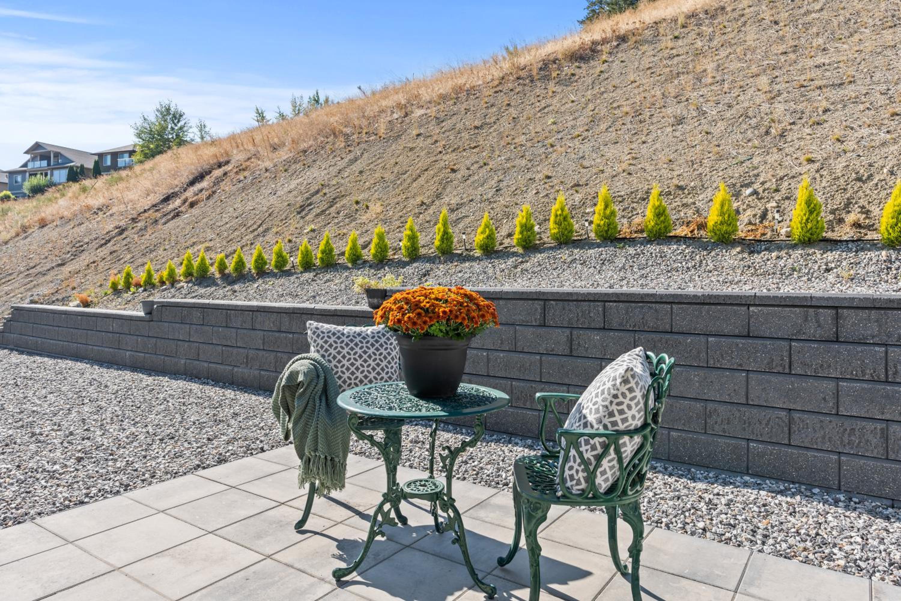 Above It All - Upper Suite, Close to Ski Resort