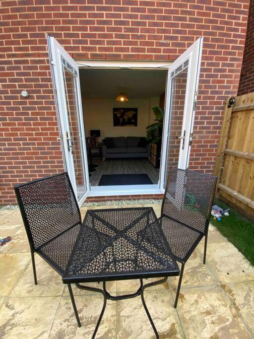 Chester House, Hampton Water 3 bed by Belmont Places view 5