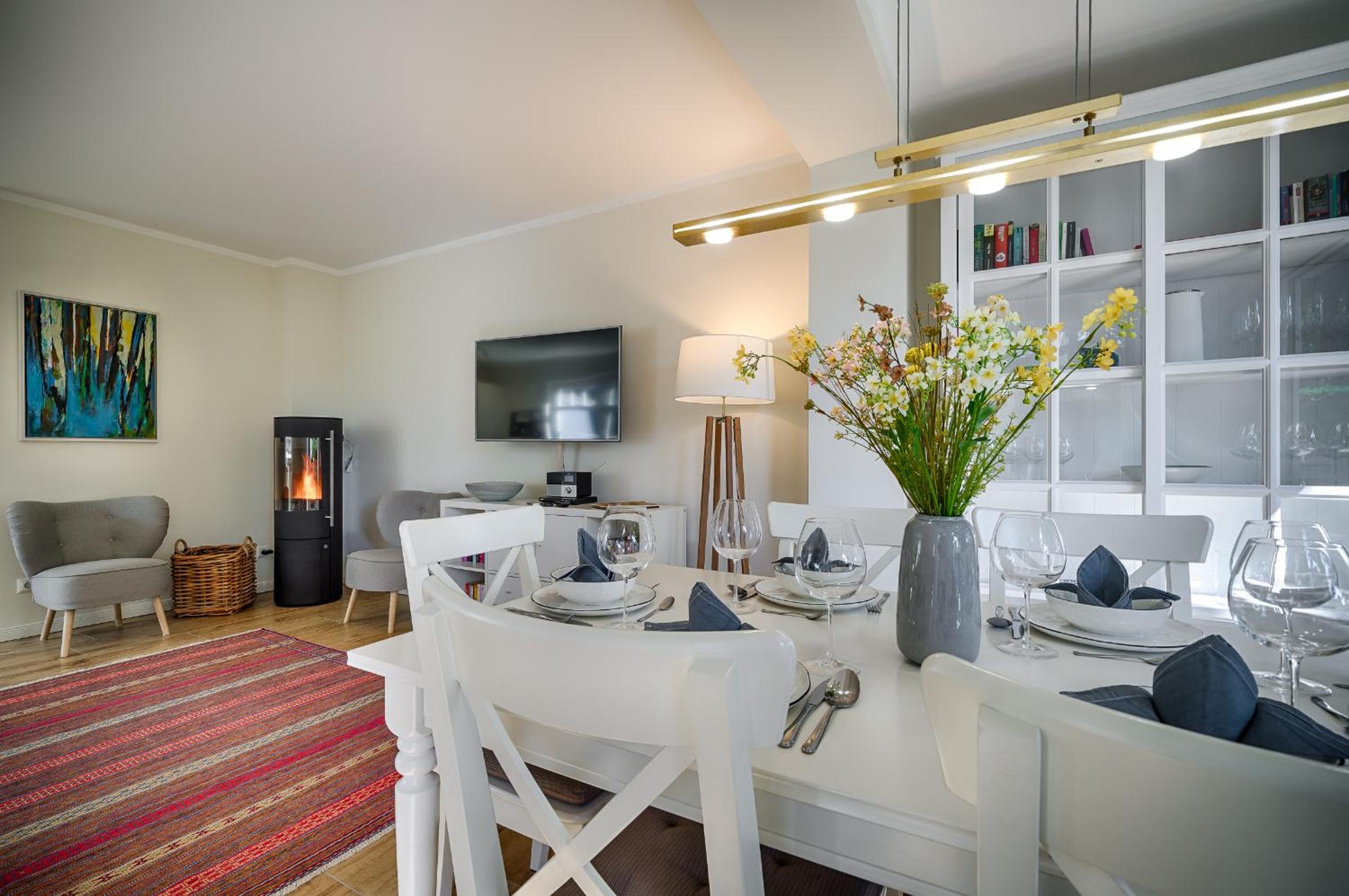 Traumhaus Auri in Prerow Ostsee auf dem Darß mit Kamin und Sauna und Garten view 4