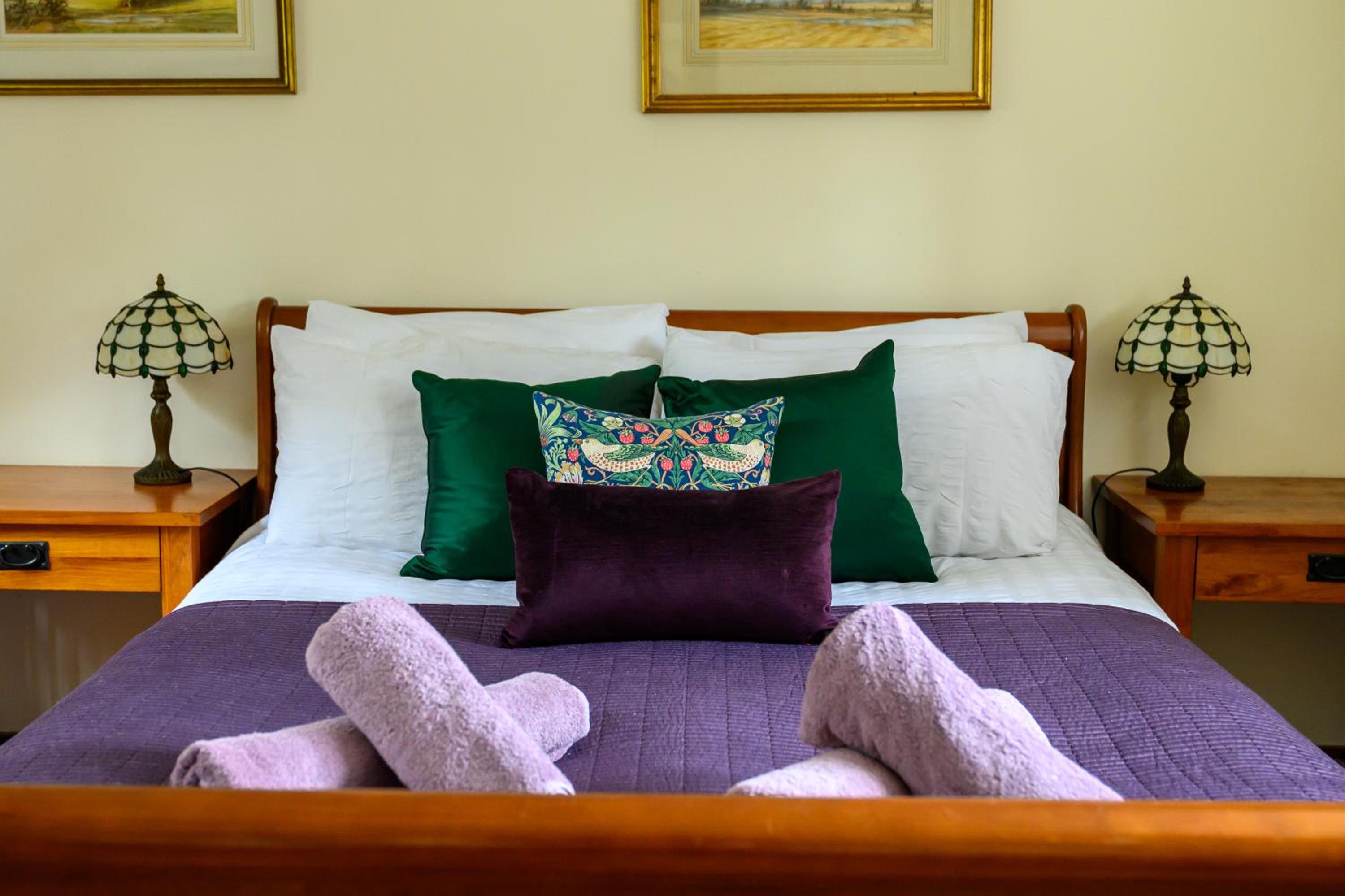 The Farthings Cotswolds Holiday Cottage
