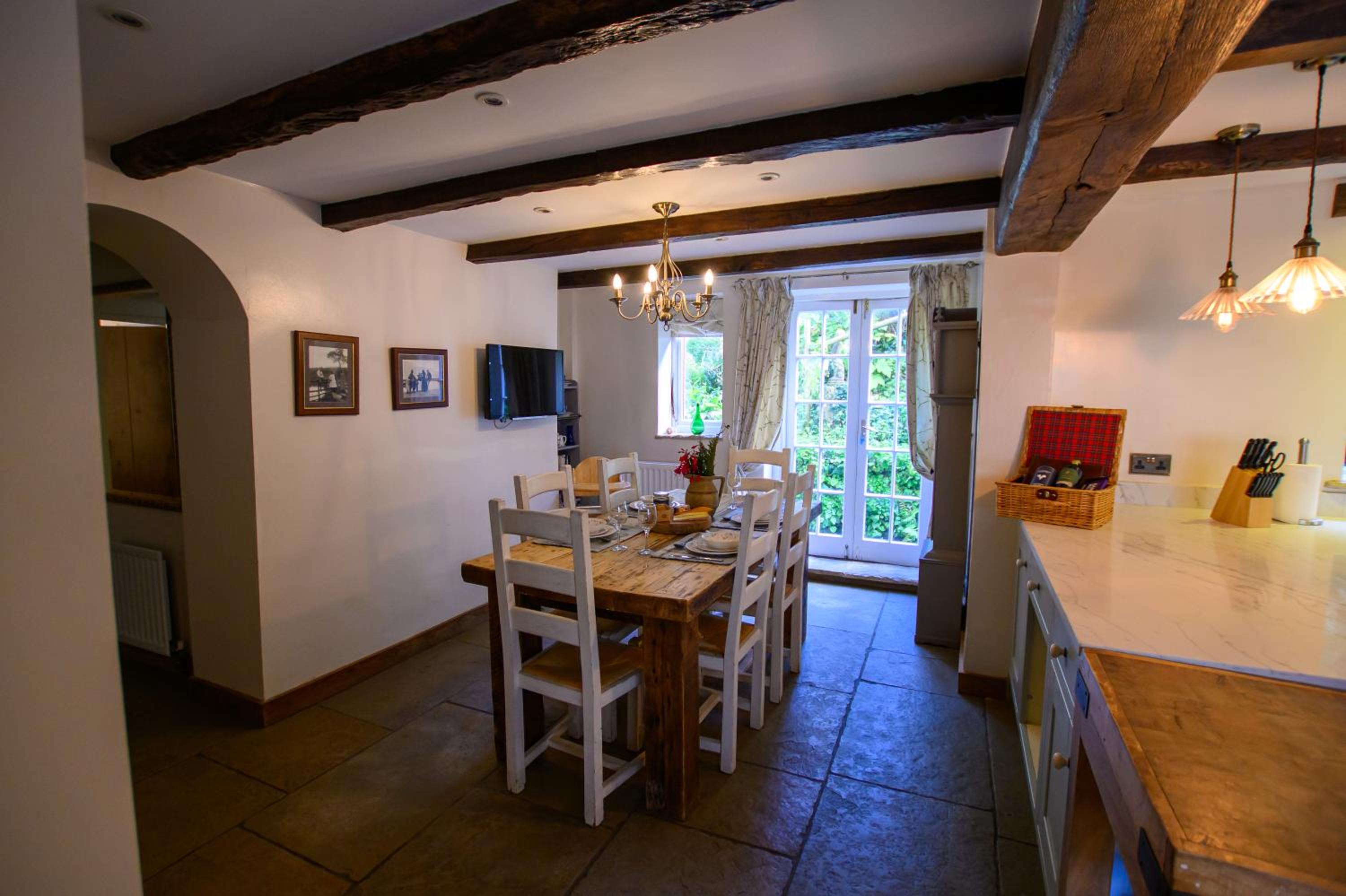 The Farthings Cotswolds Holiday Cottage