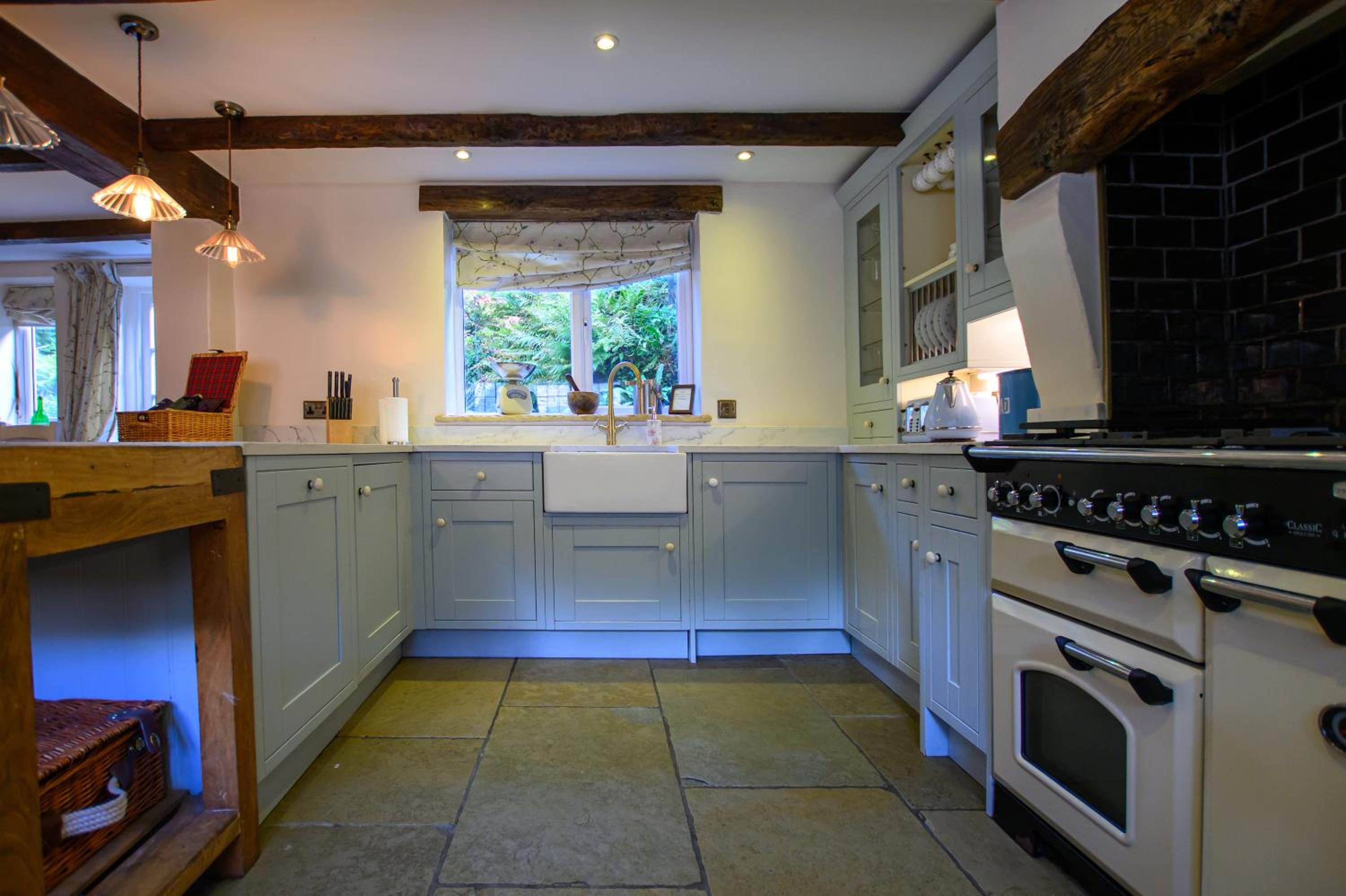 The Farthings Cotswolds Holiday Cottage