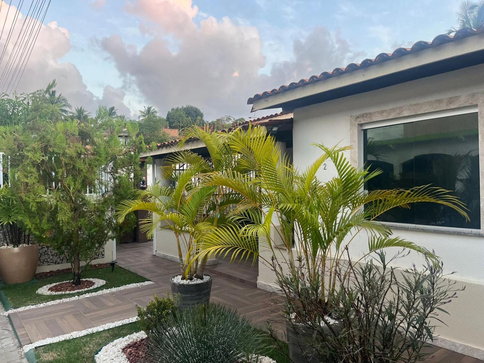 Casa em Condomínio, Piscina Privativa e Área Gourmet