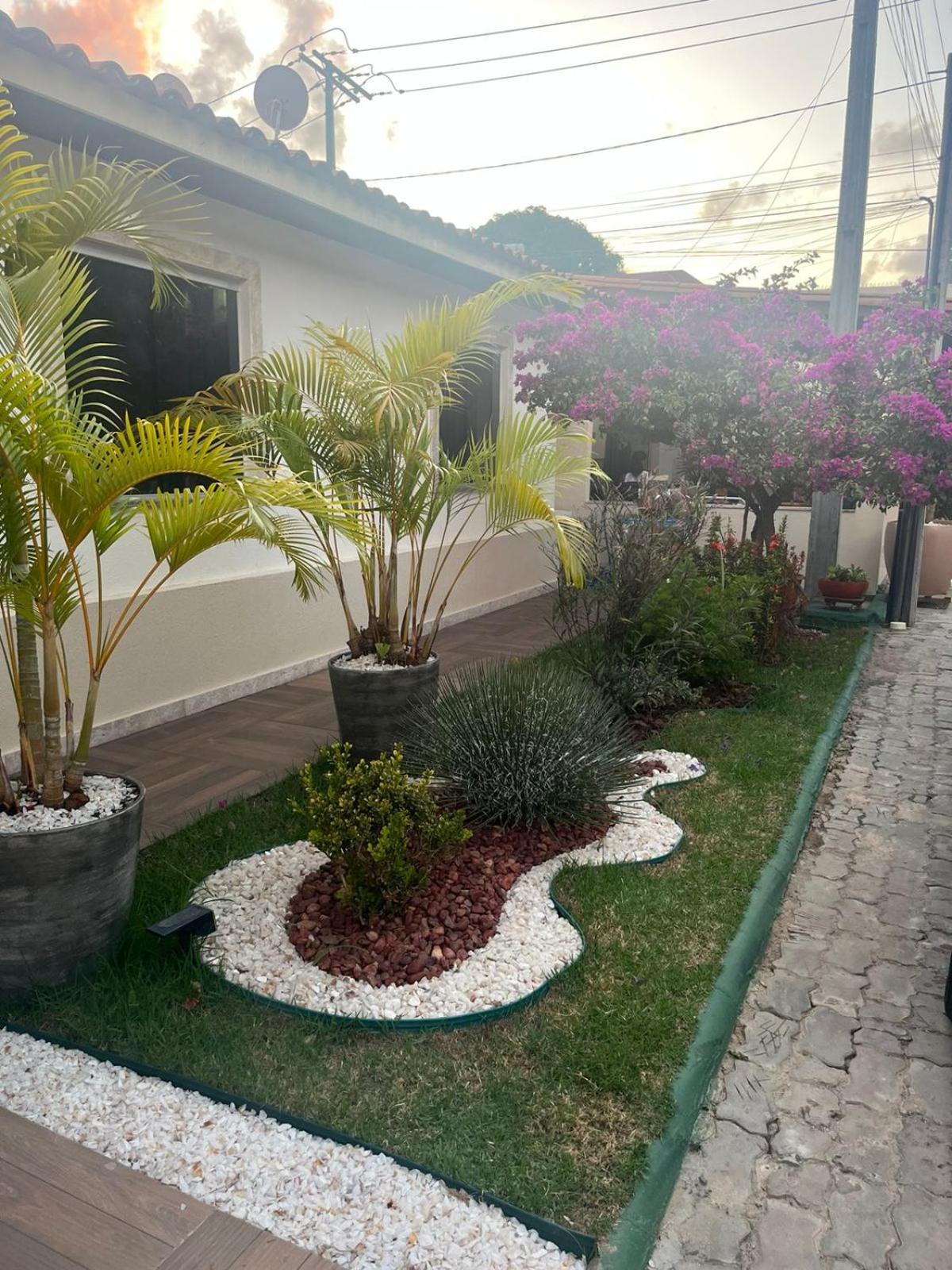 Casa em Condomínio, Piscina Privativa e Área Gourmet