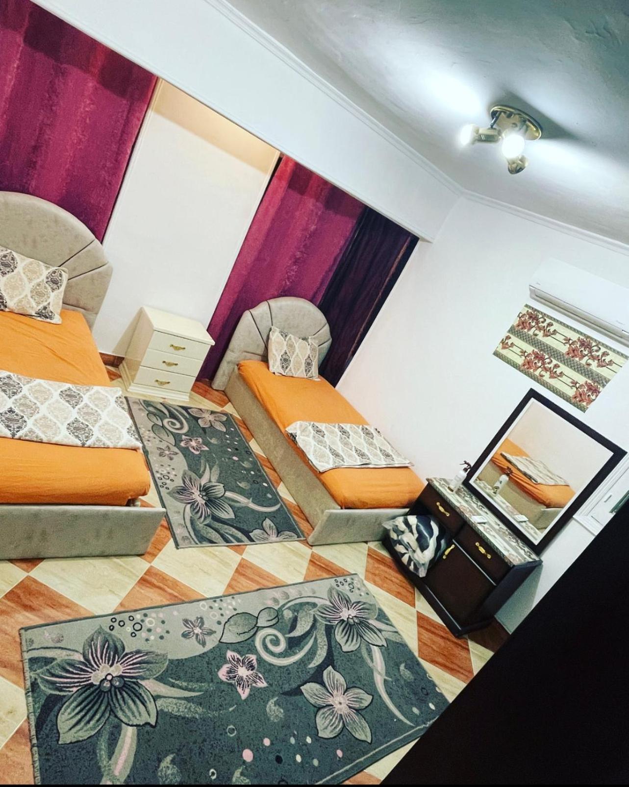 Hosny Makram Ebid Hotel