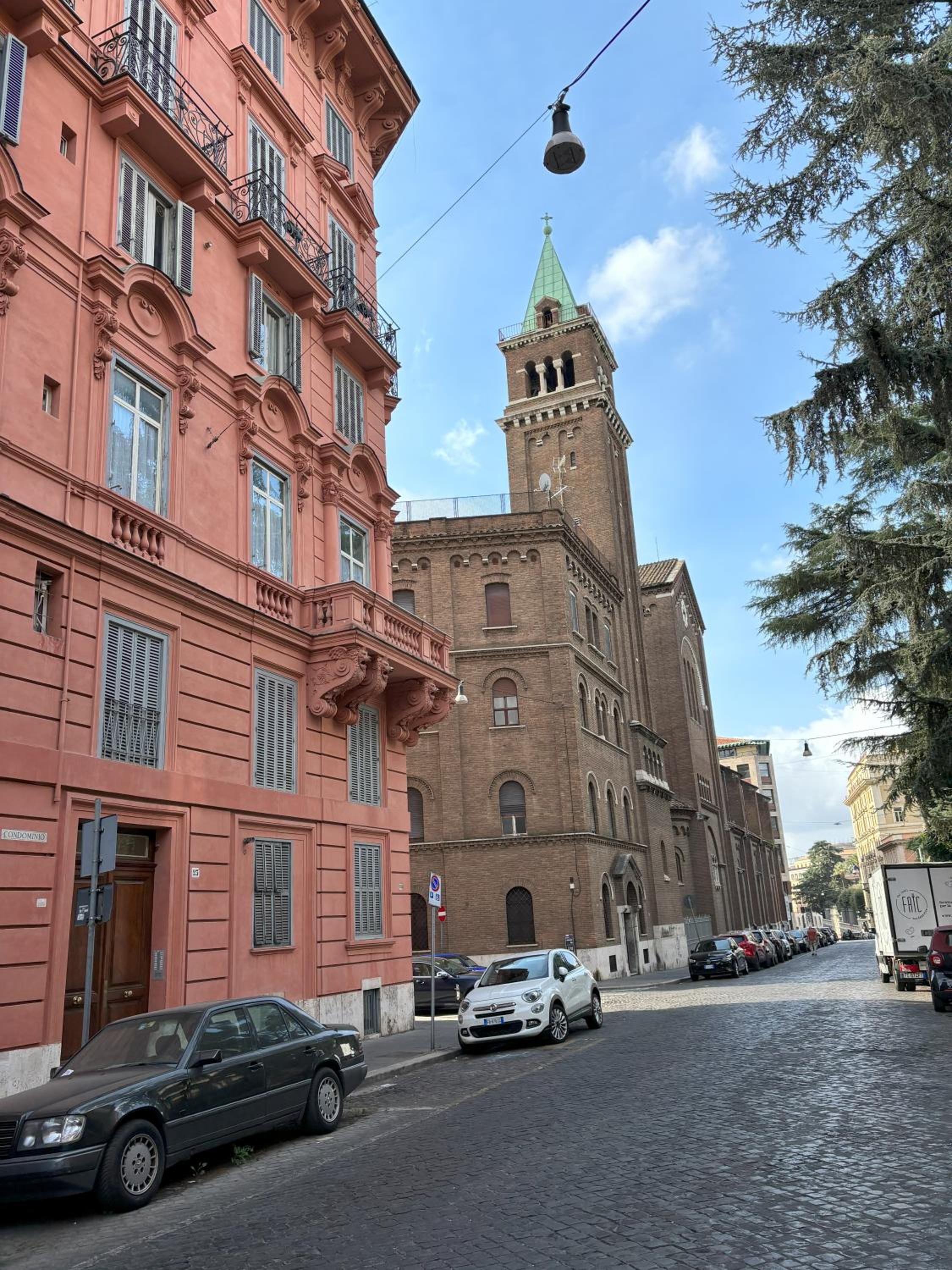 Sweety Rome House