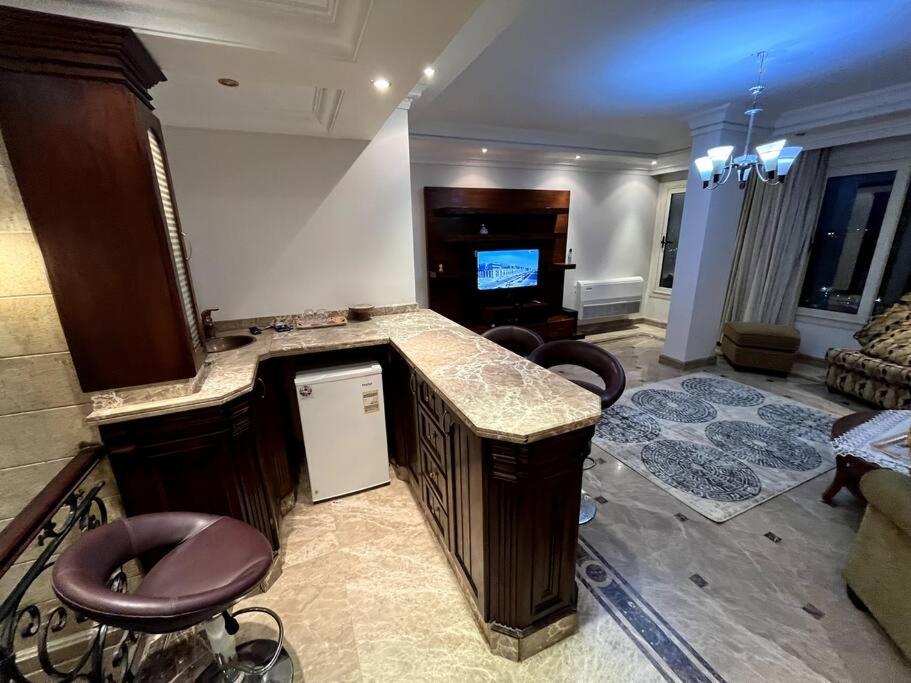 Luxury Villa By The Nile