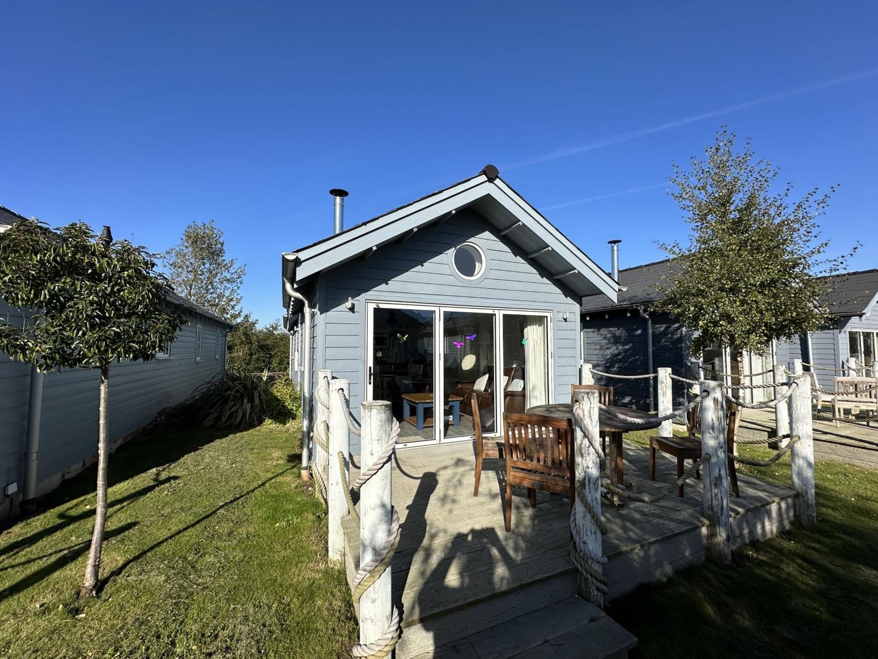 Puffin Lodge - Part of the The Bay Filey Holiday Village with pool, gym and direct beach access, pub, restaurant, tennis and meadows walks