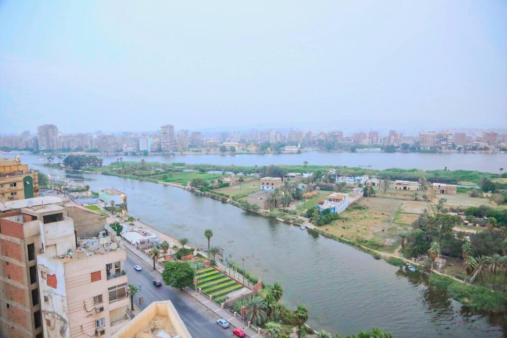 Luxury Villa By The Nile