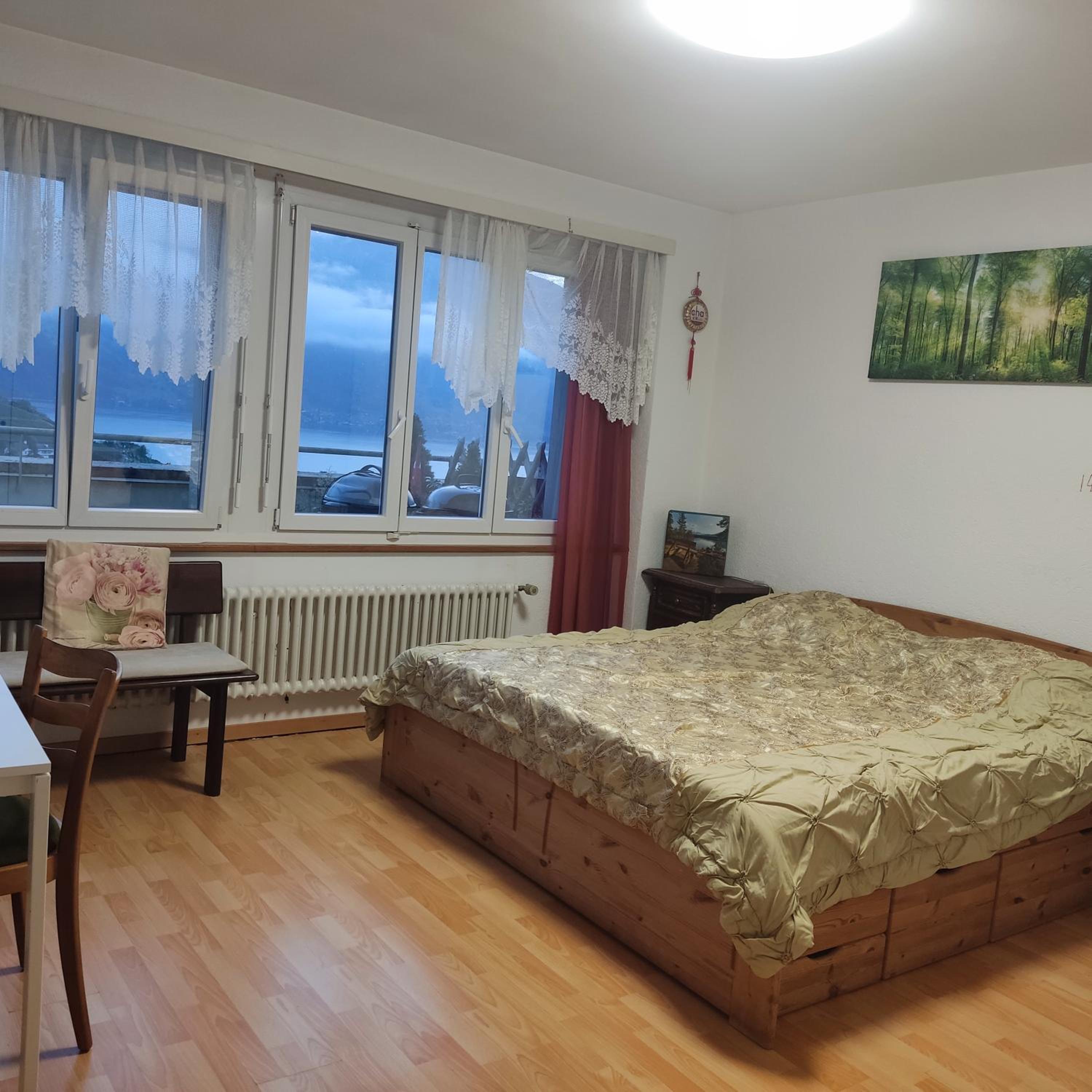 Spiez Lakeview by the station Room A